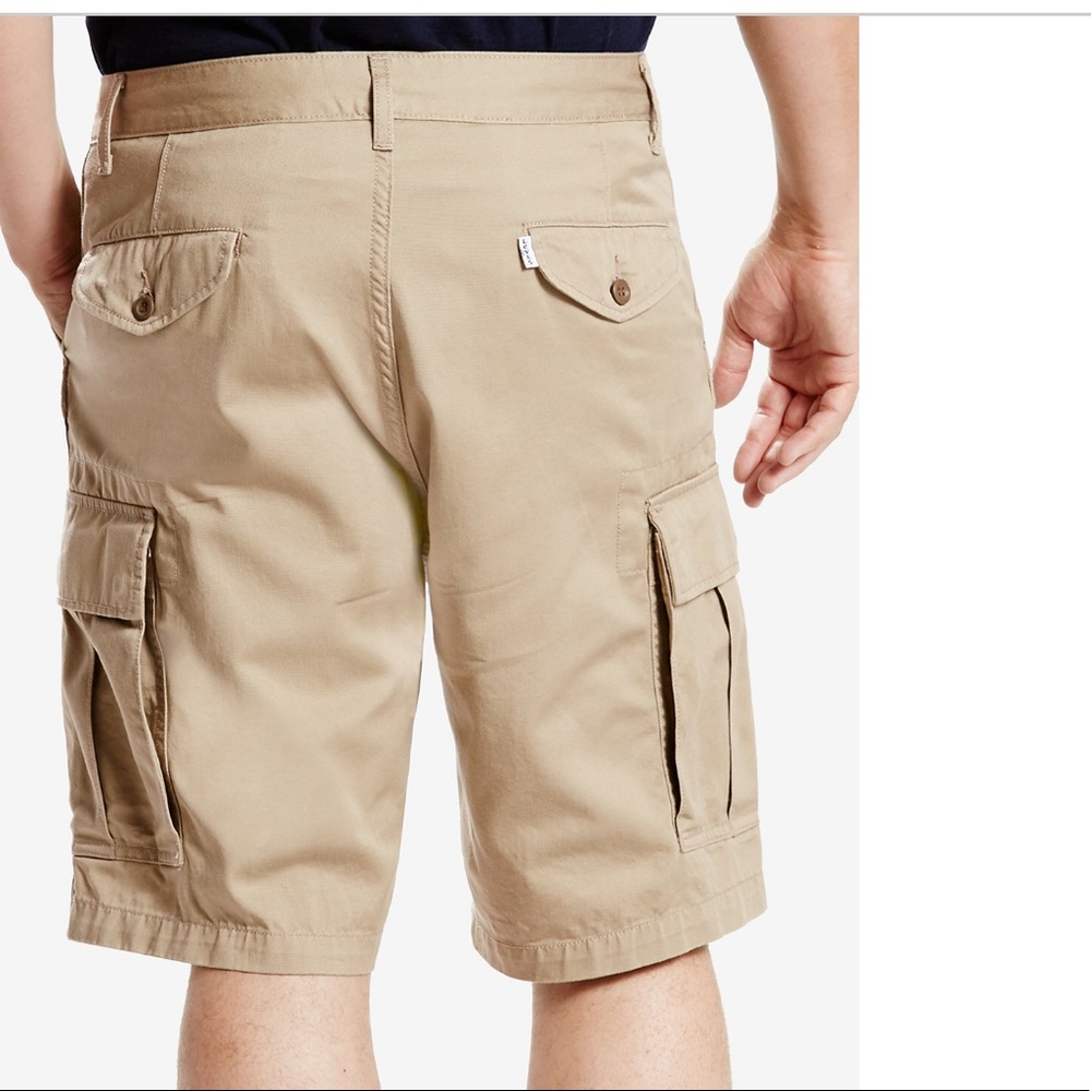 Levi’s Men’s Carrier Loose-fit Cargo Shorts - Picture 2 of 5